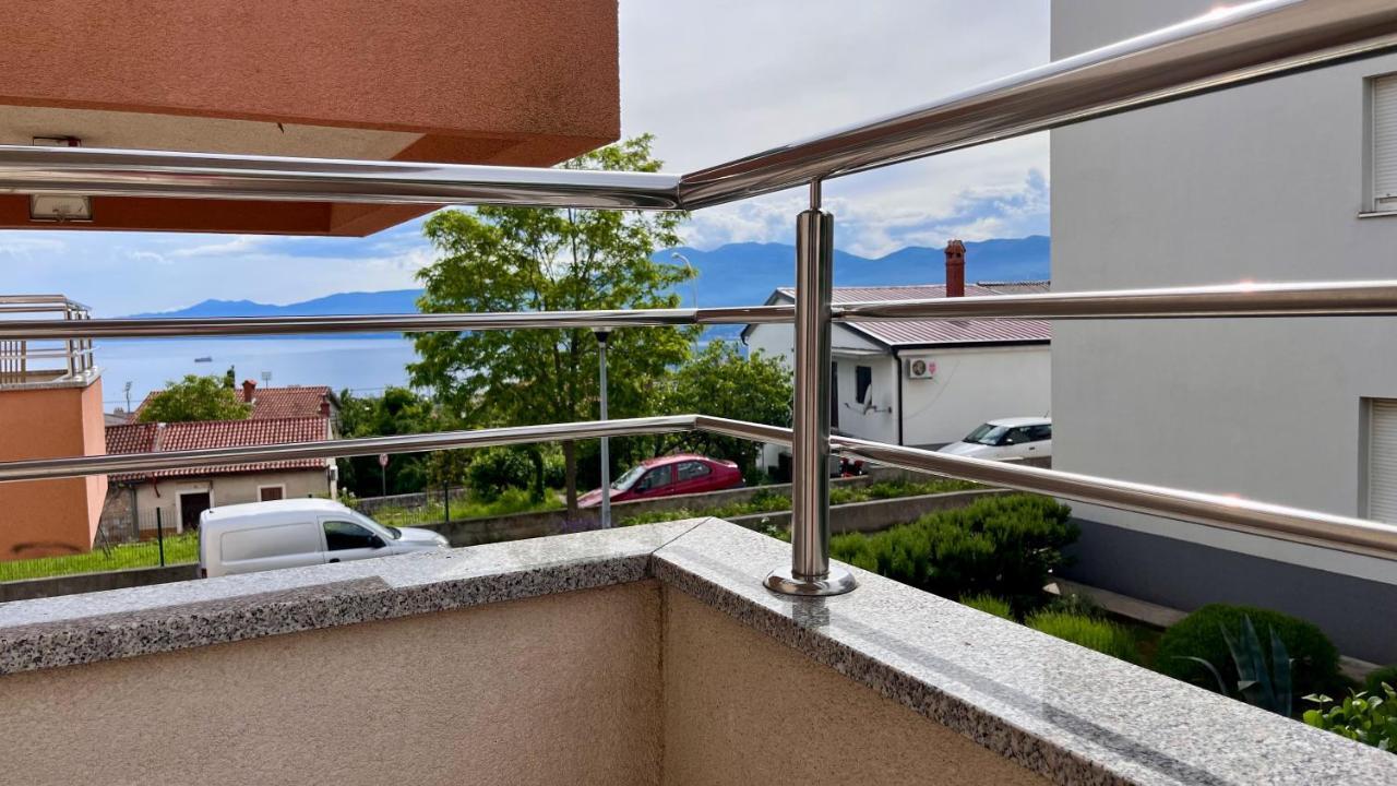 Peachy House Apartment Rijeka Exterior photo